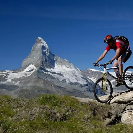 Garni Testa Grigia 3*