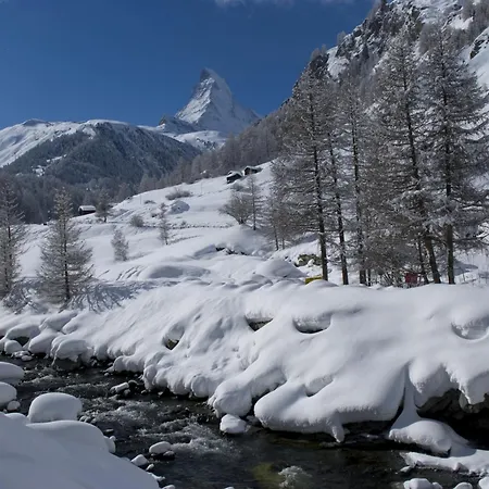 Otel Garni Testa Grigia 3*