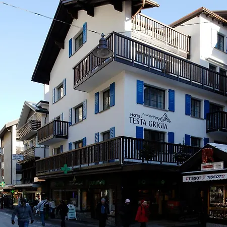 Garni Testa Grigia Otel 3*