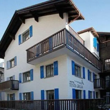 Garni Testa Grigia Otel 3*